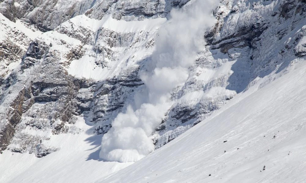 ΗΠΑ: Θρίλερ σε βουνό στη Γιούτα - Χάθηκαν σε χιονοστιβάδα 3 σκιέρ